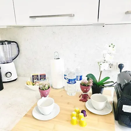 Inviting 3br Flat W Terraces&parking Included